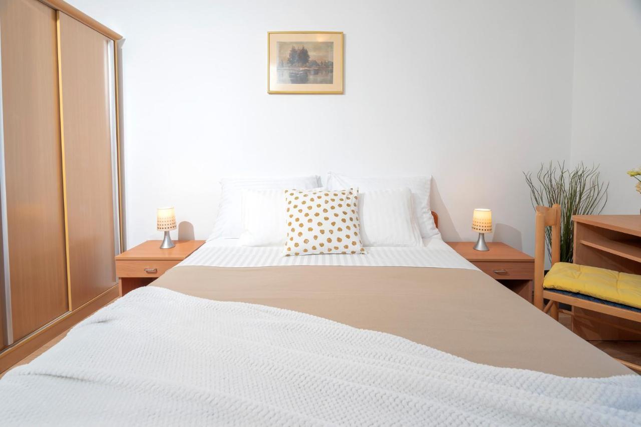 Novak Guesthouse - Zf Hvar Hvar Town Eksteriør billede