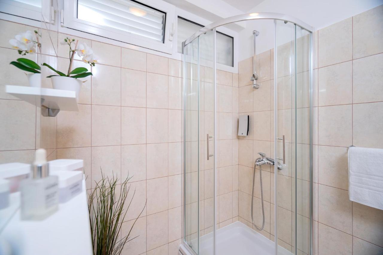 Novak Guesthouse - Zf Hvar Hvar Town Eksteriør billede