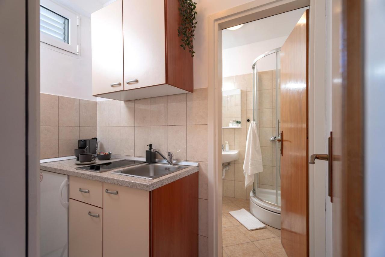 Novak Guesthouse - Zf Hvar Hvar Town Eksteriør billede