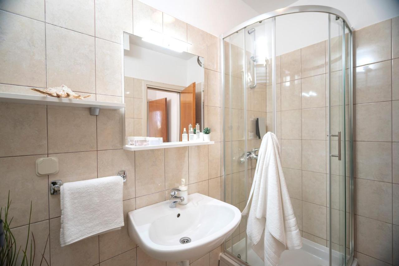 Novak Guesthouse - Zf Hvar Hvar Town Eksteriør billede