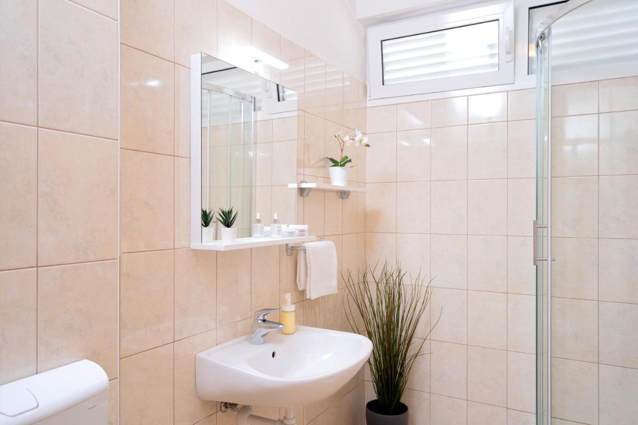 Novak Guesthouse - Zf Hvar Hvar Town Eksteriør billede